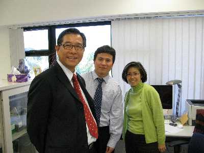 2009 年 2 月 2 日<br />Mr Hoi-wah Mak (chairman) and Mr Adam Ng, the Hong Kong Association of the Deaf